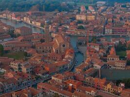 antenne visie van murano eiland in Venetië lagune, Italië foto