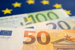 euro bankbiljetten Aan vlag, bedrijf en financiën concept. foto