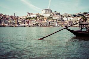 porto, Portugal oud stad- Aan de douro rivier. foto