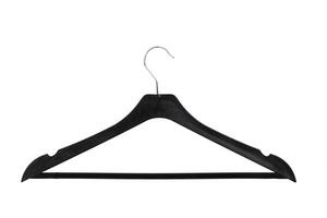 zwart getextureerde kleren hanger, geïsoleerd Aan wit achtergrond. foto