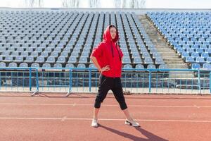 portret van een mooi Kaukasisch meisje atleet foto