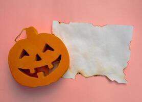 halloween pompoen met oud brief bespotten omhoog foto