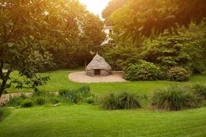 foto van een yurt Aan de botanisch tuin le vallon du stang alar Brest Frankrijk mei 2018