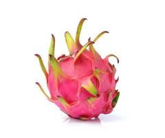 Dragon fruit geïsoleerd op een witte achtergrond foto