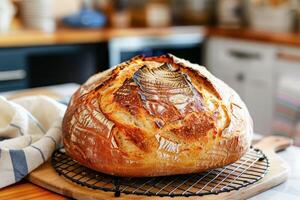 ai gegenereerd vers gebakken ambachtelijk brood koeling Aan een metaal rek in een huis keuken foto