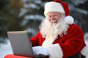 ai gegenereerd vrolijk de kerstman claus gebruik makend van laptop. genereren ai foto