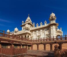 jaswanth thada mausoleum, rijbroek, rajasthan, Indië foto