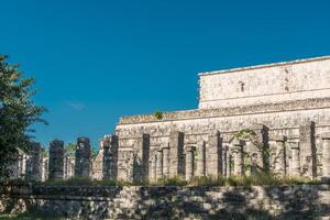 tempel van de krijgers Bij chichen itza, Mexico foto