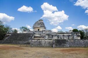 de observatorium Bij chichen itza, zich afvragen van de wereld foto