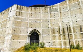 puerto escondido oaxaca Mexico 2023 reusachtig gigantisch lelijk kerk gebouw ruïneren in puerto escondido Mexico. foto