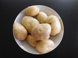 aardappelen in de keuken foto