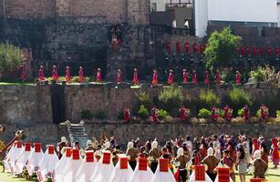 cusco, Peru, 2015 - inti straalmi festival zuiden Amerika mannen en Dames foto