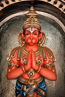 Hanuman standbeeld in Hindoe tempel. sri ranganathaswamy tempel. tiru foto