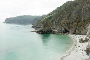 oceaan visie. natuur achtergrond met niemand. morgat, crozon schiereiland, Bretagne, Frankrijk foto