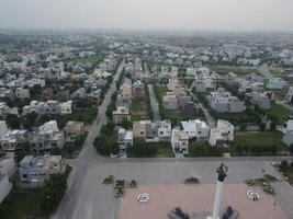 top visie. areal visie van stad lahore Aan 17-07-2023 foto