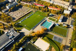 sport- complex in de centrum van Minsk met Open stadions voor games.wit-rusland foto