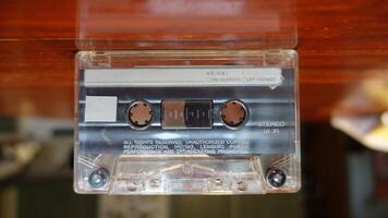 een audio cassette, een wijnoogst voorwerp dat nog steeds werken heel goed foto