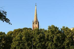 25 07 2023 Riga Letland. riga, de hoofdstad van Letland, is gelegen Aan de banken van de daugava rivier- Bij haar samenvloeiing met de golf van riga. foto