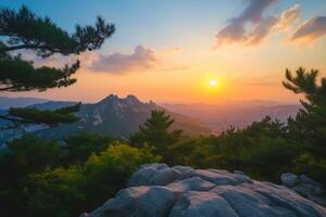 foto zonsopkomst van bukhansan berg in Seoel stad scape