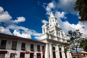 historisch minor basiliek van de vlekkeloos opvatting ingehuldigd in 1874 in de erfgoed stad- van salamina in de afdeling van calda's in Colombia foto