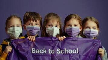 ai gegenereerd groep van kinderen vervelend gezicht maskers Holding terug naar school- teken foto