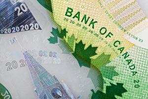 Ottawa, Canada, 13 april 2013, extreme close-up van nieuwe polymeer twintig dollarbiljetten