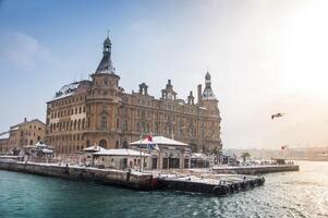 haydarpasa spoorweg station Istanbul kalkoen foto