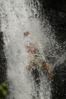 spatten in een waterval, dalyan, kalkoen foto