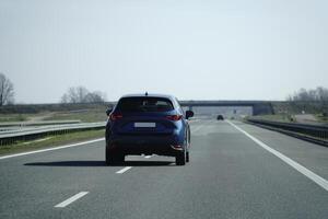 auto schijven Aan een snelweg foto