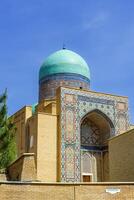 de oude mausoleum van Shakh-i-zinda, de graf van leven koning, gedurende de regeren van amir temur in samarkand. foto