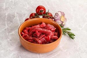 rauw rundvlees vlees voor Koken foto