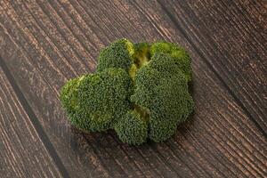 rauw rijp groen broccoli kool foto