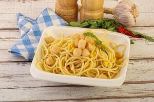 heerlijk pasta met schulp zeevruchten foto