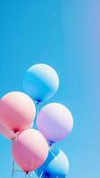 kleurrijk ballonnen in lucht foto