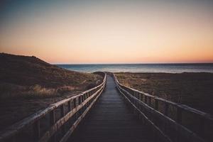 pad naar het strand foto