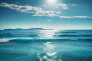 blauw oceaan golven en zon stralen in de oceaan foto