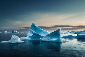 ijsbergen drijvend in de water Bij zonsondergang foto