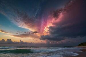 een regenboog over- de oceaan Bij nacht foto