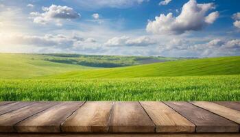 een leeg hout tafel top met platteland landschap achtergrond foto