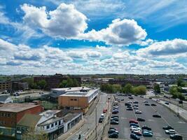 hoog hoek visie van Wolverhampton stad van grootstedelijk gemeente in de west binnenland, Engeland, Verenigde koninkrijk. mei 4e, 2024 foto