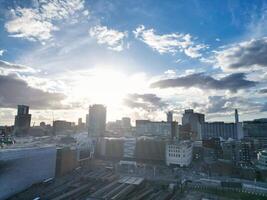 antenne stad centrum gebouwen van Birmingham centraal stad van Engeland Verenigde koninkrijk gedurende zonsondergang. maart 30e, 2024 foto