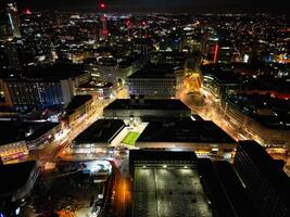 antenne nacht visie van verlichte stad centrum gebouwen van Birmingham centraal stad van Engeland Verenigde koninkrijk. maart 30e, 2024 foto