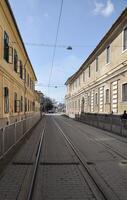 vrijheid vierkant, timisoara, Roemenië. leeg tram lijnen foto