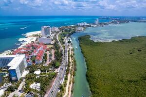 antenne visie van Cancun hotel zone, Mexico foto