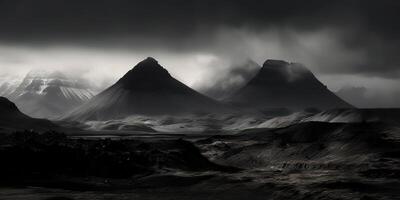 verbazingwekkend zwart en wit fotografie van mooi bergen en heuvels met donker luchten landschap achtergrond visie tafereel foto