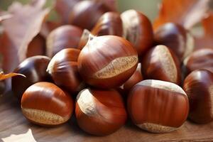 een watertanden samenstelling van herfst- kastanjes een waar seizoensgebonden traktatie foto