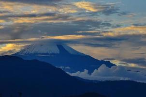 vulkaan sangay, ecuador foto