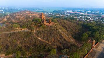 antenne visie van cham torens, po klong Garai, ninh donderdag provincie, Vietnam. foto