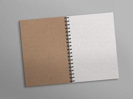 geïsoleerde geopende notebooksjabloon foto