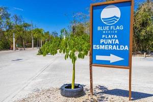playa del carmen mexico 28 mei 2021 toegang tot punta esmeralda strand cenote playa del carmen mexico. foto